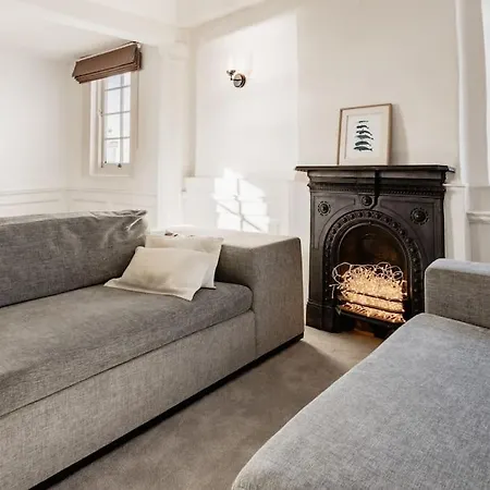 Feriehus Historic Beachside Walled Garden Town House Marazion